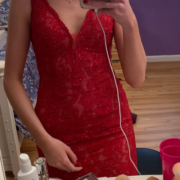 Jovani Fitted Lace Prom Dress #48994 Size 00 - Picture 7 of 7